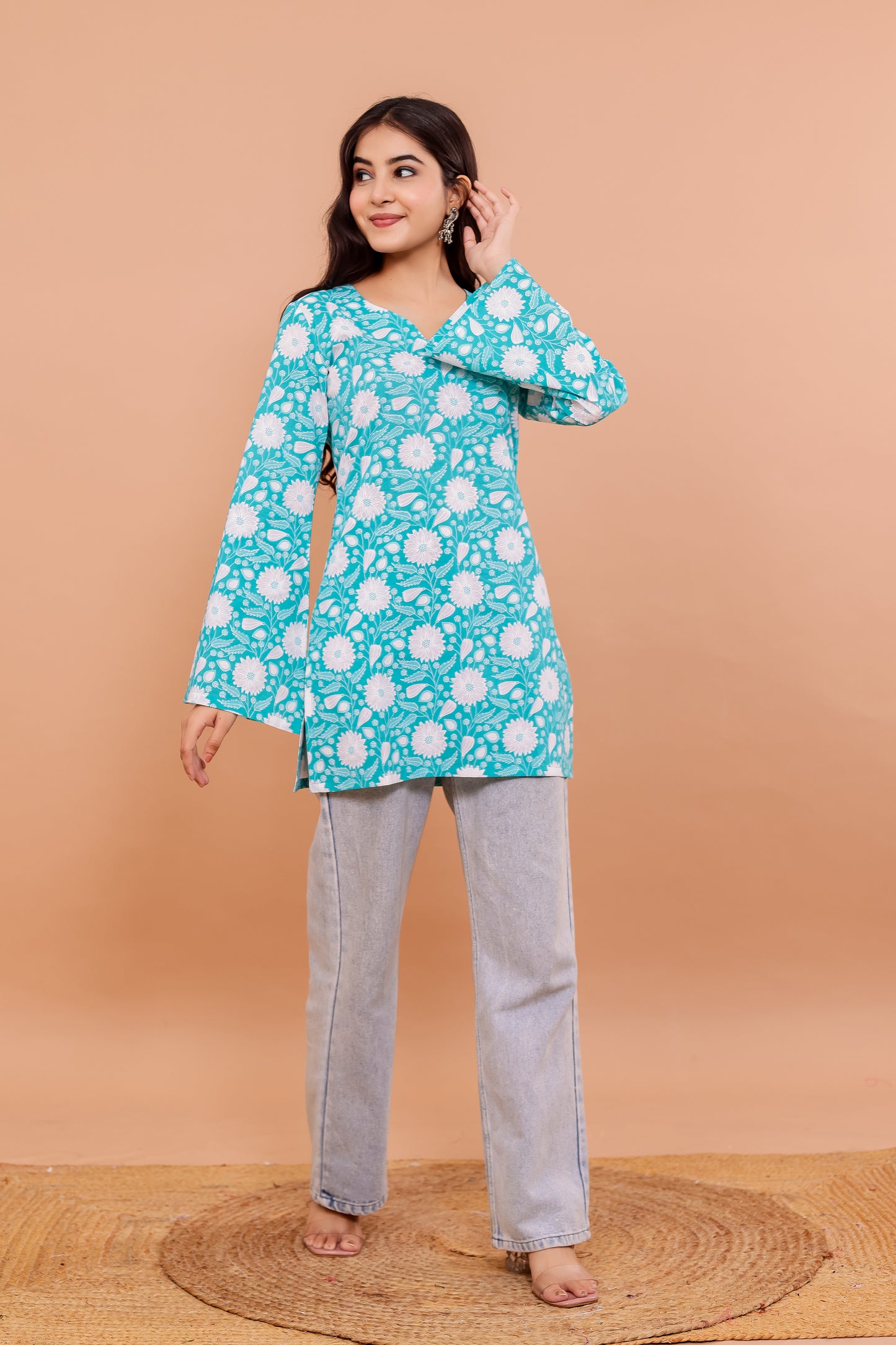 Neelphool  Bloom Kurti